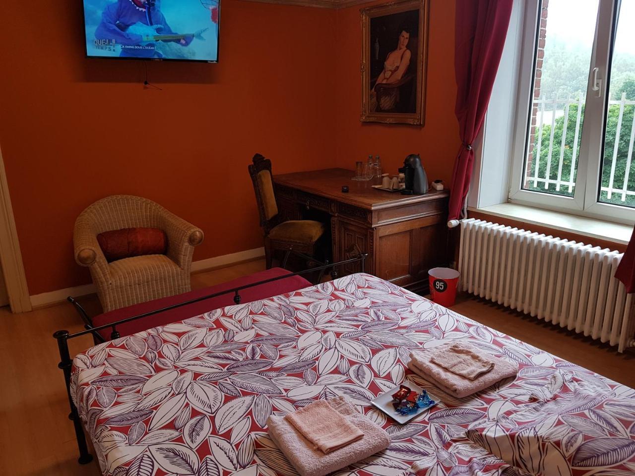 Chateau Lambert Moulinsart Hotel, Shuttle Airport, Long Term Parking, Snooker, Large Terrasse, Dinner, Breakfast Charleroi Exterior foto