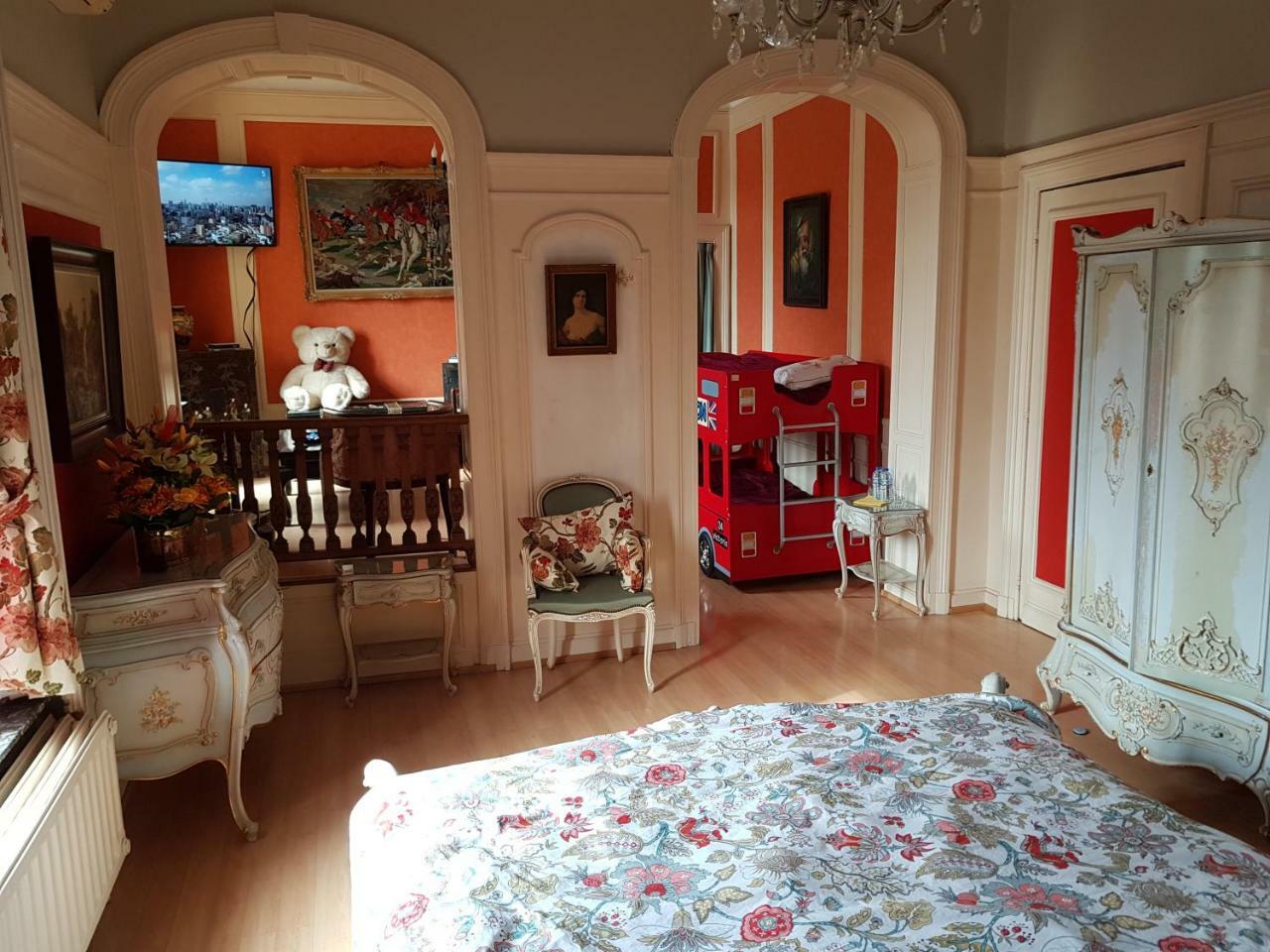 Chateau Lambert Moulinsart Hotel, Shuttle Airport, Long Term Parking, Snooker, Large Terrasse, Dinner, Breakfast Charleroi Exterior foto